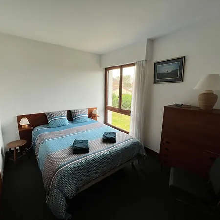 בית נופש D'architecte - Les Pieds Dans L'eau