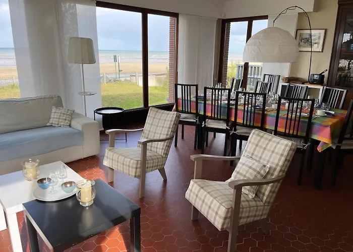 D'architecte - Les Pieds Dans L'eau * Ver-sur-Mer